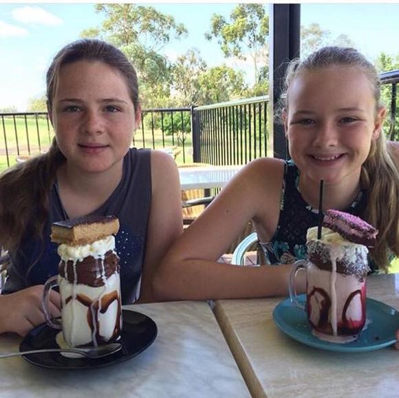 Meet your Posher, Paige - Picture 1 of 1